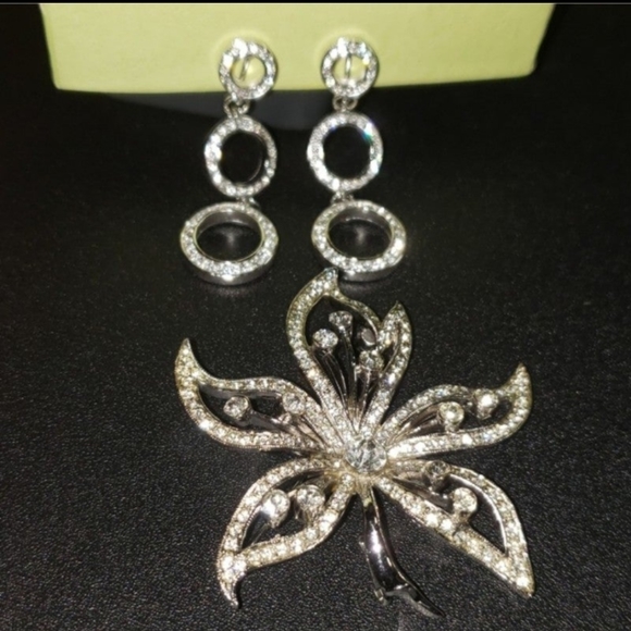 Kenneth Jay Lane Other - Vintage Kenneth J. Lane brooch and matching earrings-FINAL